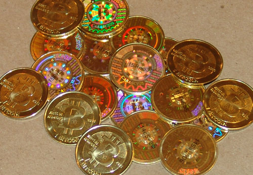 casasciusphysicalbitcoins500.jpg